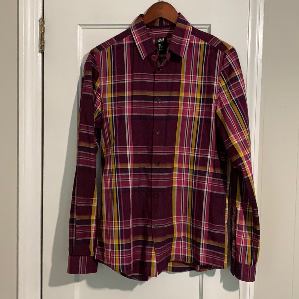 H&M  button down shirt. Purple